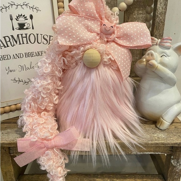 🐷Pig Gnome, Farmhouse Decor, Tier Tray Decor, Pig Lover Gift - Picture 6 of 7